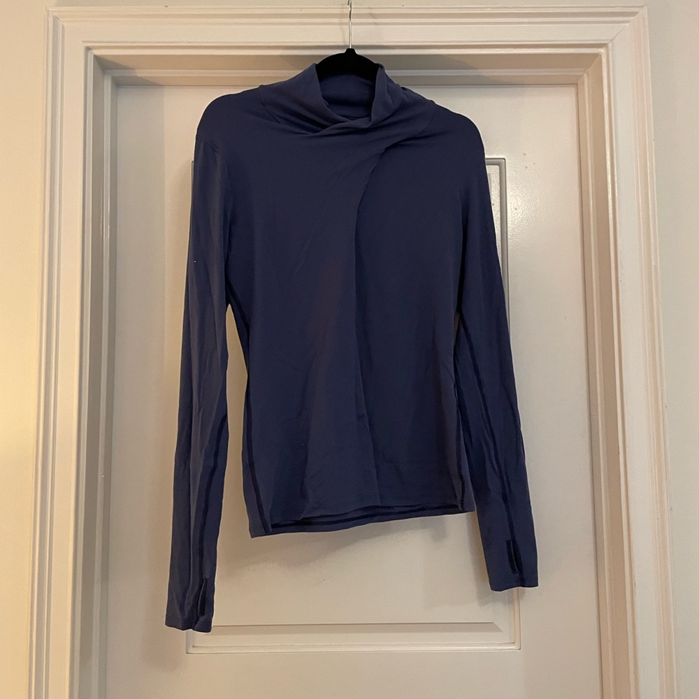 Lululemon pullover blue